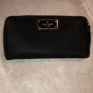 ONE DAY SALE🌸 KATE SPADE WALLET